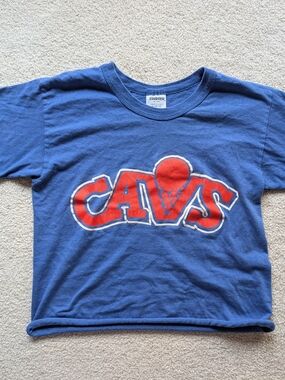 Vintage Cavs Crop Top Tee